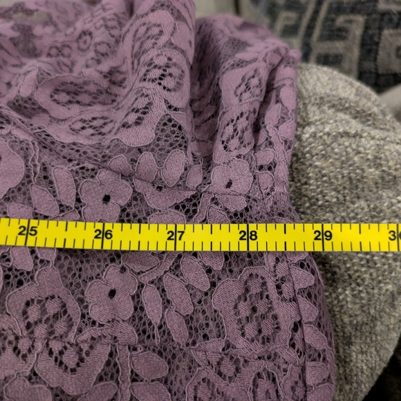 New with tags! Torrid Lace V-Neck Top in Purple - Picture 12 of 14